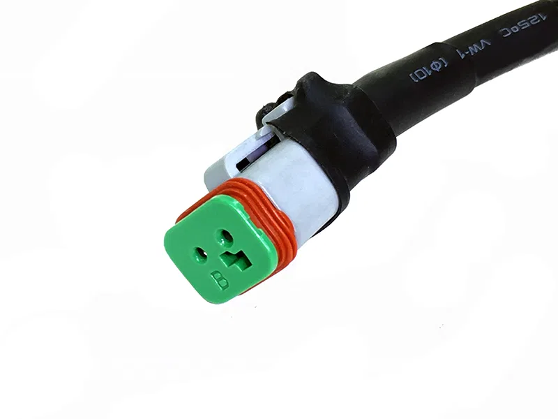 LBS1001 – QUAKE LED Driving/ Fog Light Wiring Harness, For Powering Up To 9 Quake LED Light Pods